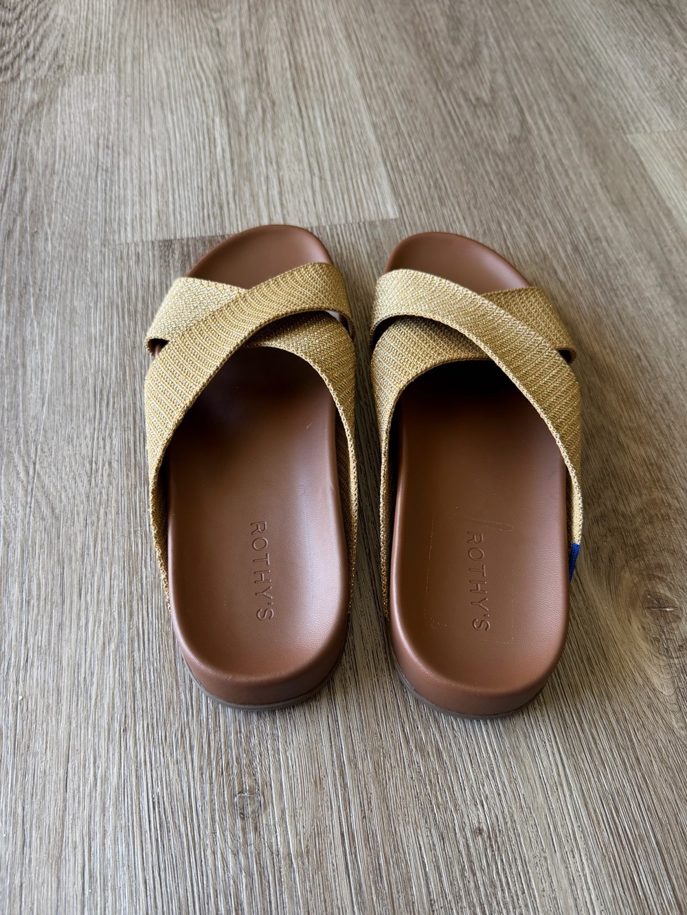 NWT ROTHY’S THE WEEKEND SLIDE - Picture 7 of 10